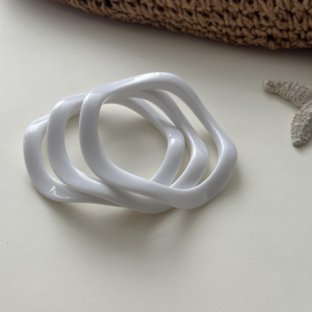 Fashion Summer Wide Geometric Resin White Beige Bangles Irregular Chunky Bracelets Bangle Jewelry Gift for Women Girls
