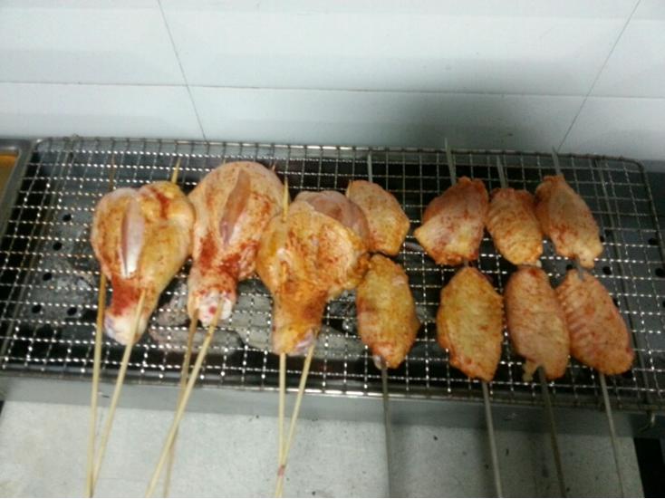 Butterfly Roasted Thick Lamb Skewers: Large Charcoal BBQ Rack, 1.2m Long, 18cm Width