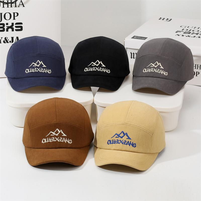 Four Seasons Embroidered Short-Brim Cap Unisex Outdoor Sunscreen Baseball Cap