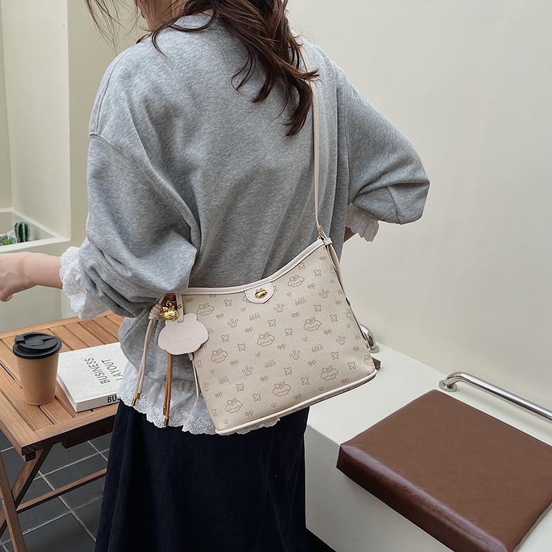 Old Flower Women's Bag 2025 Early Autumn New Tote Bag Women's Large-capacity Retro Commuter Shoulder Bag Classic Underarm Bag