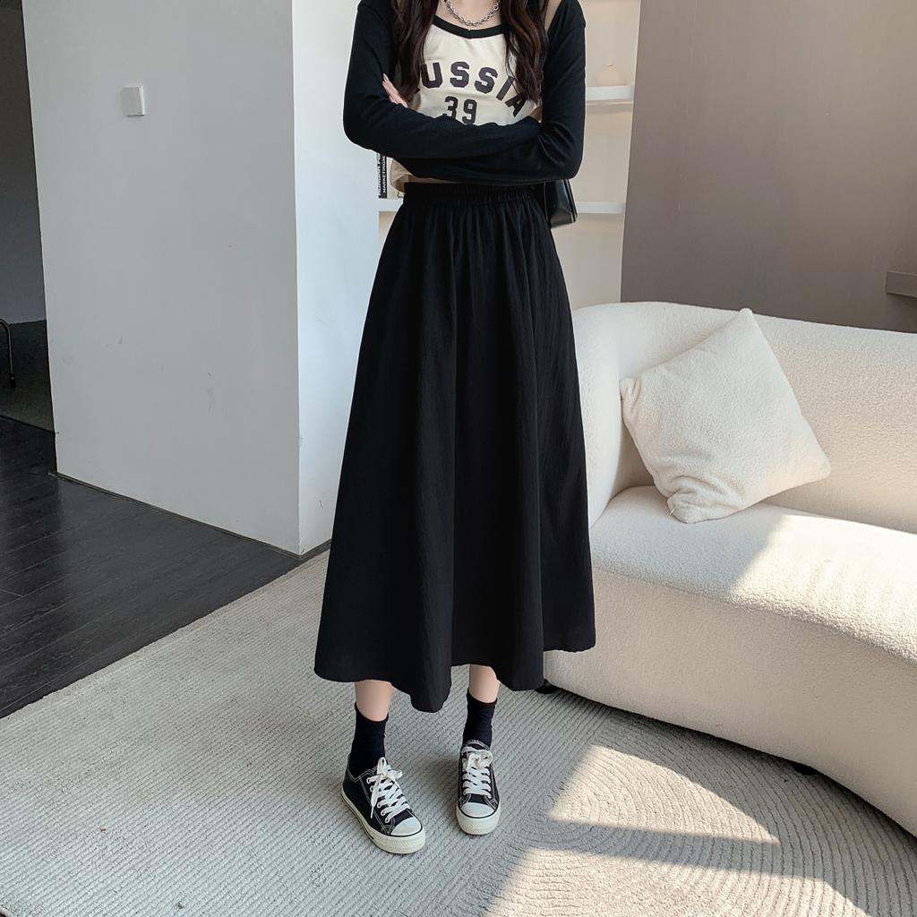 Women's Black Elastic High-Waist Slimming A-Line Umbrella Midi Skirt - Classic Flared Silhouette for All Occasions