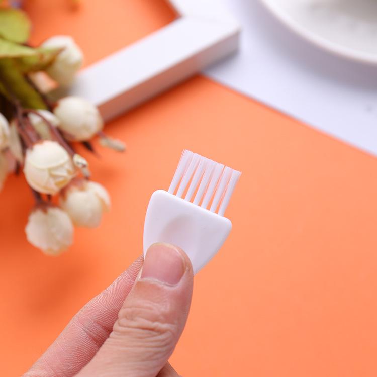 Heart-Shaped Foot Scrubber & Cleaning Brush Set