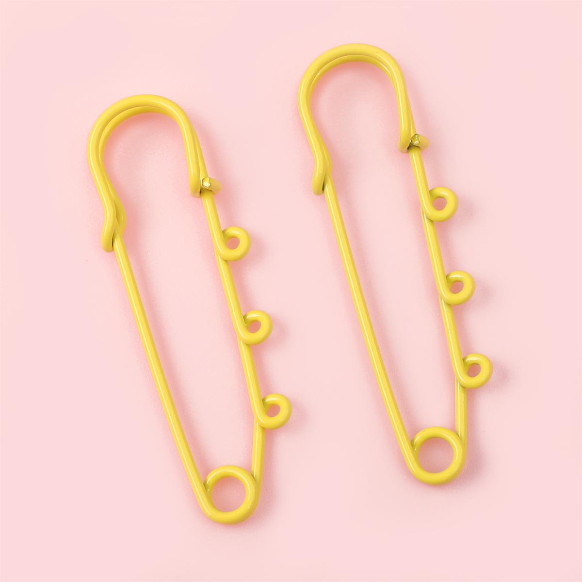 

2/5 шт. Красочная брошь с 3 отверстиями и булавками для рукоделия, украшения, фиксатор для одежды, расходные материалы, аксессуары 18x60mm 2pcs жёлтый