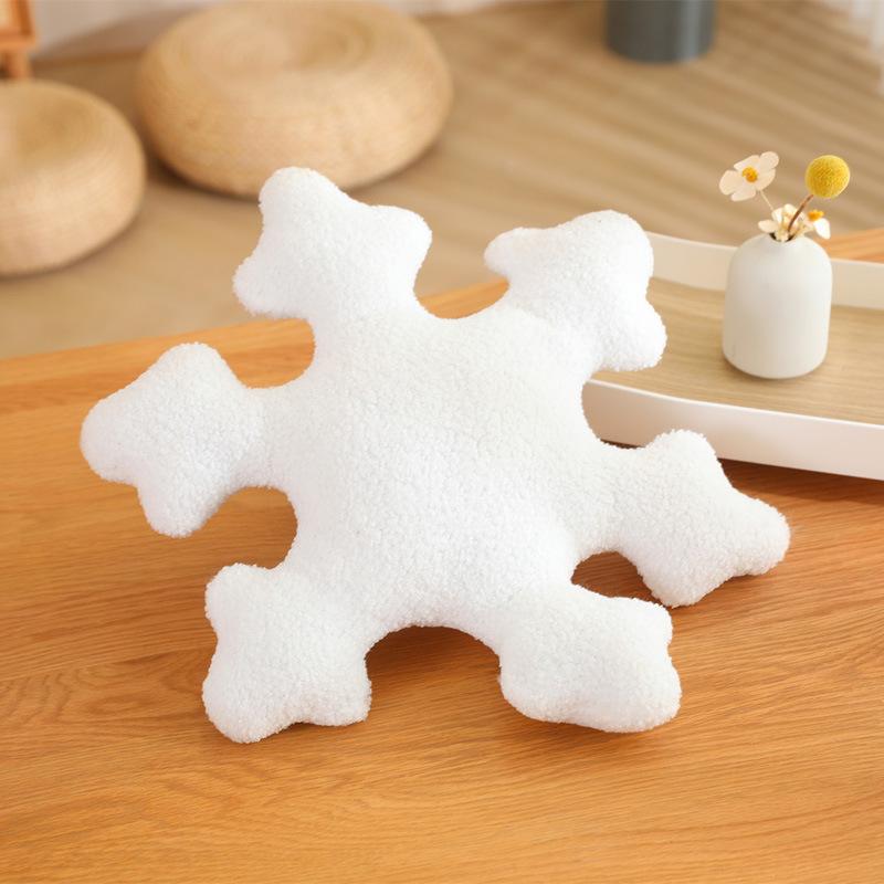 Cartoon Christmas Snowflake Throw Pillow Leather Shell Work In Progress Plush Toy Snowflake Doll Leather Shell Work In Progress Ragdoll Doll
