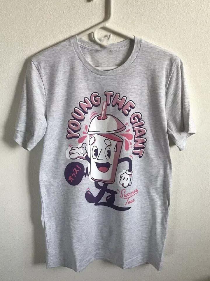 YOUNG THE GIANT 2019 SOMMERTOUR T-SHIRT Grau Beidseitig S bis 5XL CS154 Unisex T-Shirt