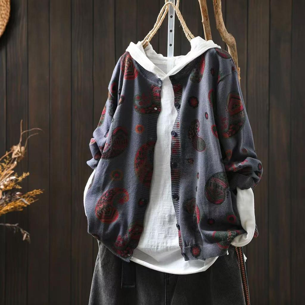 Johnature Women Vintage Knitted Sweaters O-Neck Long Sleeve Autumn Button Print Floral Female Loose Sweaters