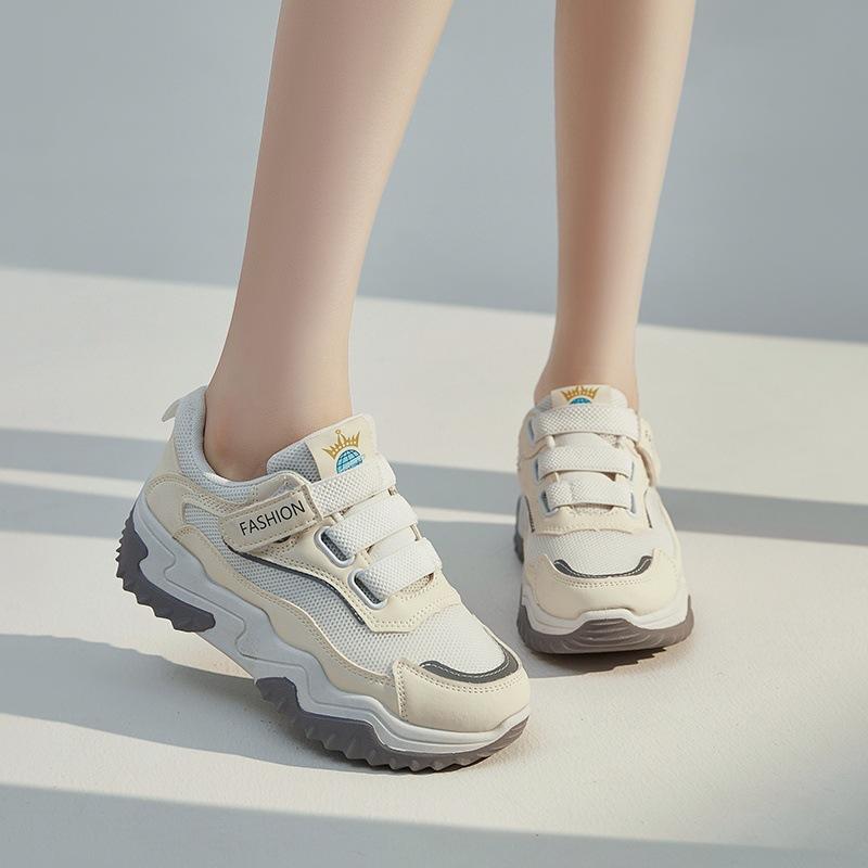 Thick-soled heightening help little white shoes women's 2025 spring and summer new leather leisure sports lightweight straps