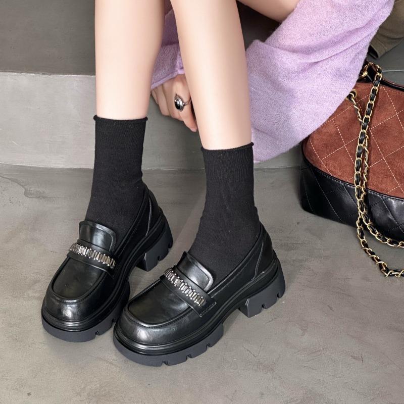 Leather women's lightweight thick-soled versatile one-pedal single shoes, new spring and autumn small leather shoes
