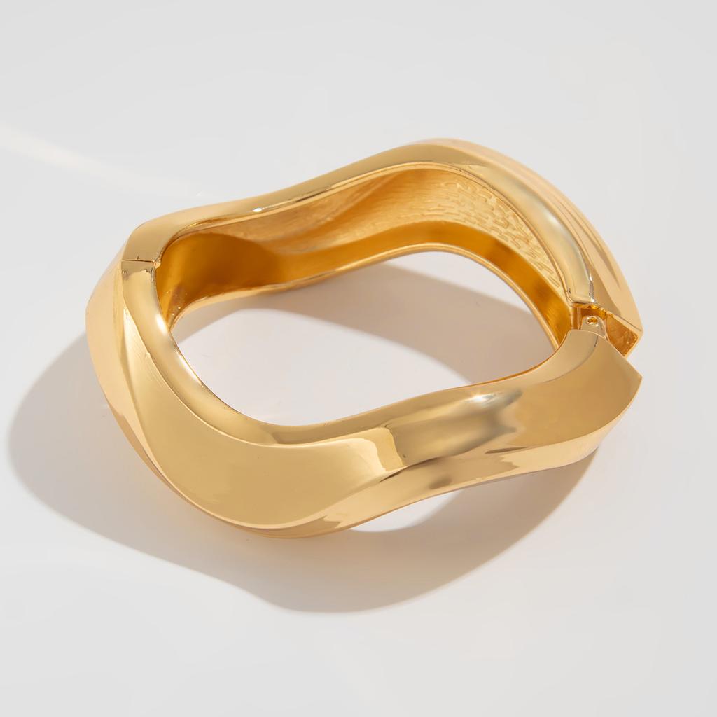 Fashion Geometric Metal Glossy Spring Bracelet Bracelet Design Sense Irregular Wave Opening Bracelet