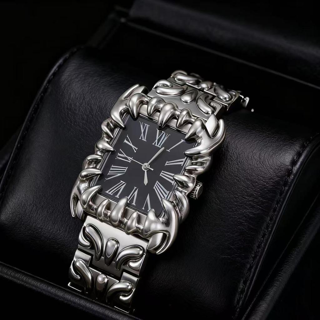 Men Y2K Black Quartz Watch Irregular Dial Retro Fashion Wristwatch