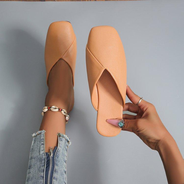 Large size bag head slippers women's outer wear 2025 summer flat bottom cool slippers square head muller shoes beach half slippers