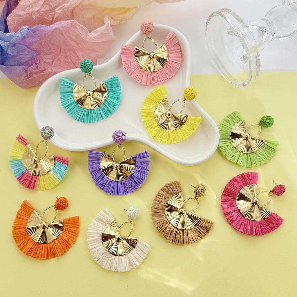 Bohemian Fan-shaped Tassel Earrings: Retro Handmade Raffia Studs for Women