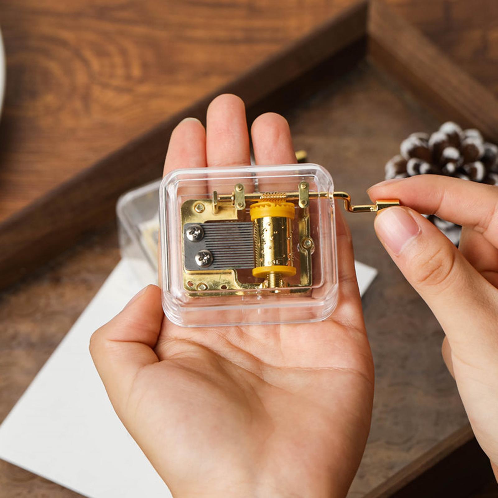 

18 нот Прозрачная акриловая музыкальная шкатулка Ручной завод DIY Механическая музыкальная шкатулка Классические музыкальные украшения DIY Подарок для золотой