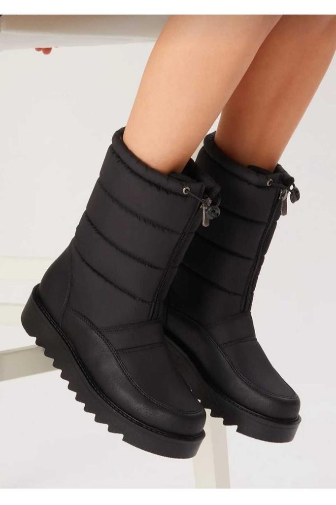 Women's Modern Stylish Fashion Boots Faux Leather Comfortable Fit Zippered Front and Elastic Fur Lined Snow Boots