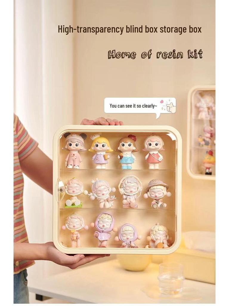 Průhledný nástěnný stojan na figurky s velkou kapacitou a prachotěsným úložným prostorem