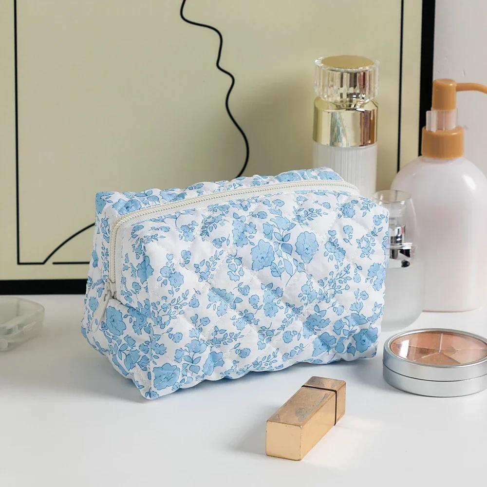 Floral Printed Lipstick Storage Makeup Bag Women's Cosmetic Bag Beauty Organizer Case Travel Makeup Pouch Toiletry Organizer