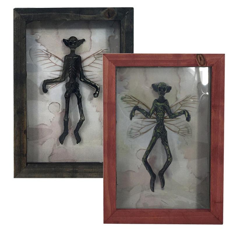 Vintage Photo Frame Mysterious Ghost Specimen Photo Frame Bat Custume Gothic Wall Art Old Photo Home Decor Wall Painting