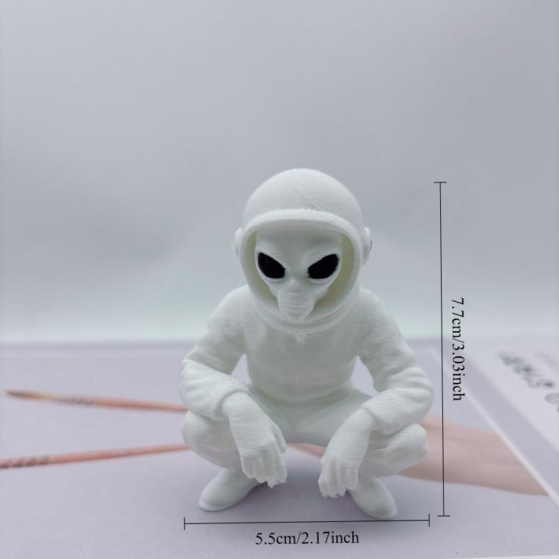 3D Printed Alien Statue Ornaments, Modern Alien Plastic Decorations, Sci-fi Room Space Fun Decorations, Unique Creative Gifts