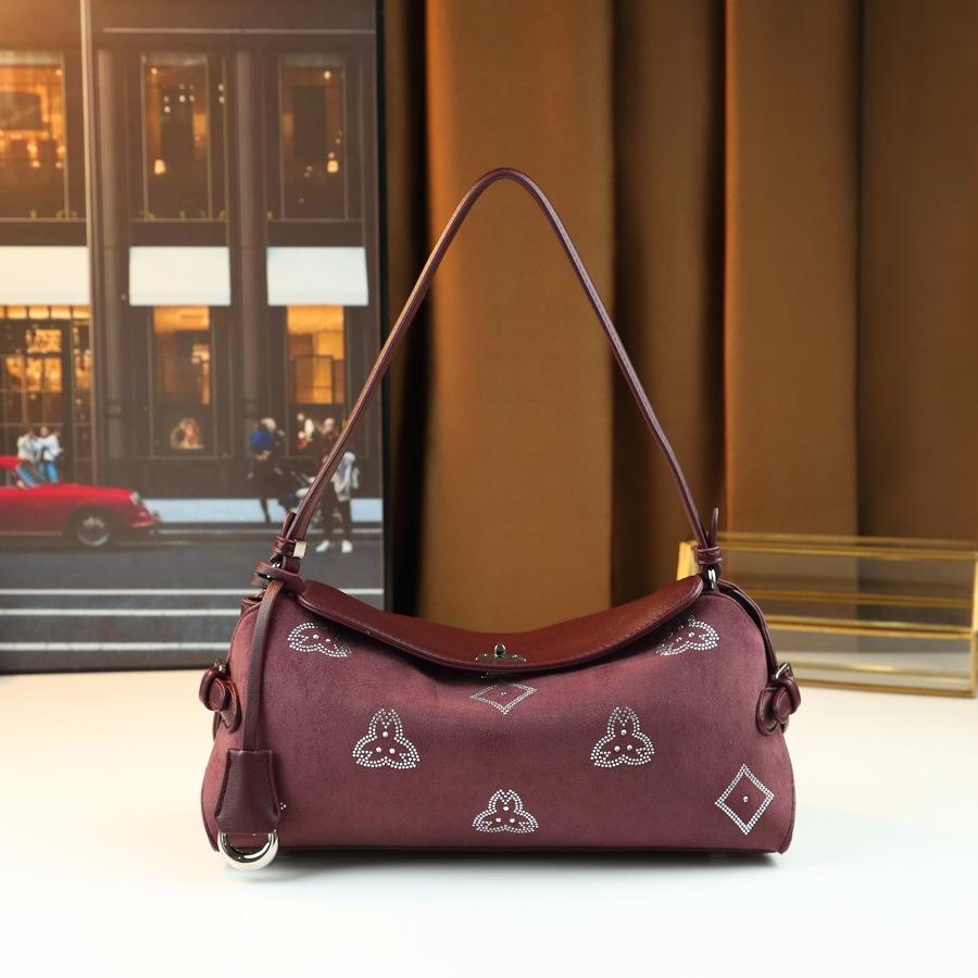 Geometric Pattern Diamond-Set High-Value Women S Shoulder Messenger Bag Versatile Lightweight Handbag Bag бордовый