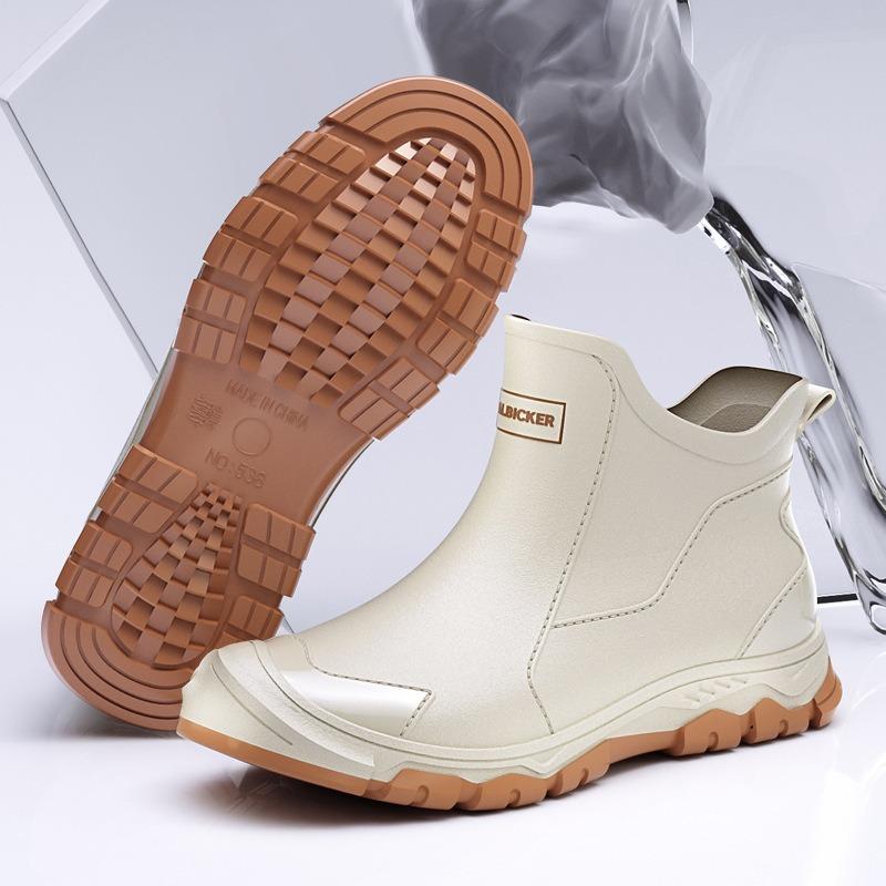 Trendy men's short rain boots, black urban men's water boots, non-slip wading boots, men's waterproof rubber shoes, khaki men's shoes, water shoes