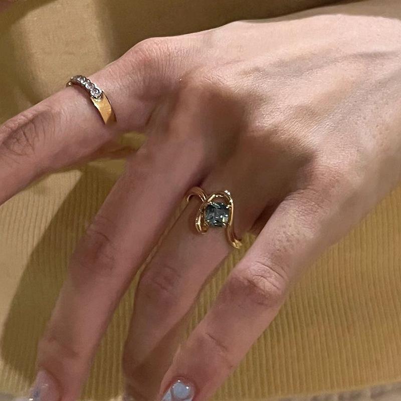 Classic Light Luxury Glossy Black/purple/green Ring Blue-green Square Zircon Ring for Women New In Banquet  Gift