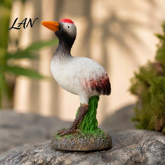 Outdoor Felsenlandschaft Dekoration Harz Rotkronen-Vogel Figuren, Realistische Statuen mit Felsbasis, Mini Landschaftstier Ornamente für Tee