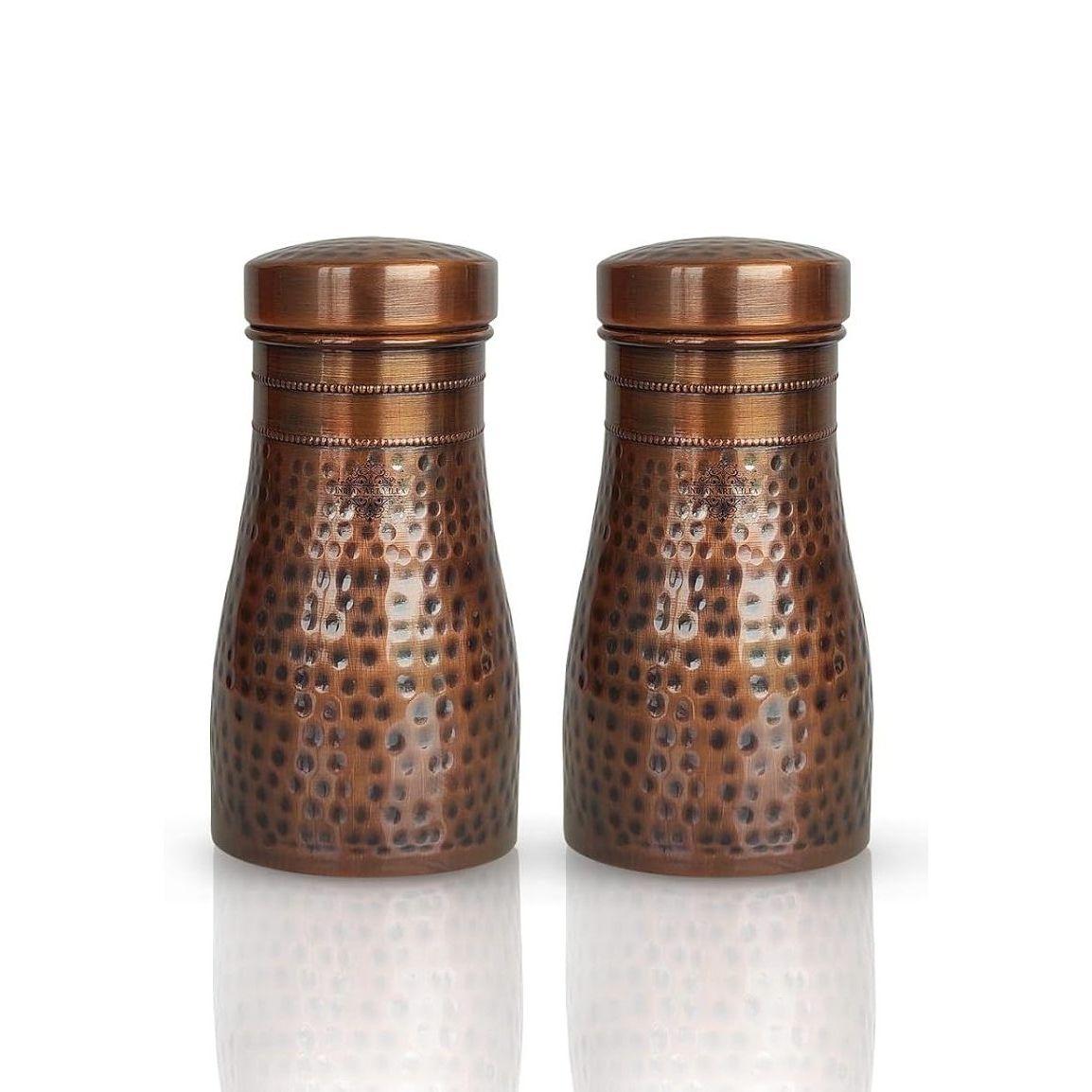 

Бутылка для воды из чистой меди для спальни со встроенным стеклом, чеканный античный дизайн, объем 900 мл (Упаковка из 2 шт.)