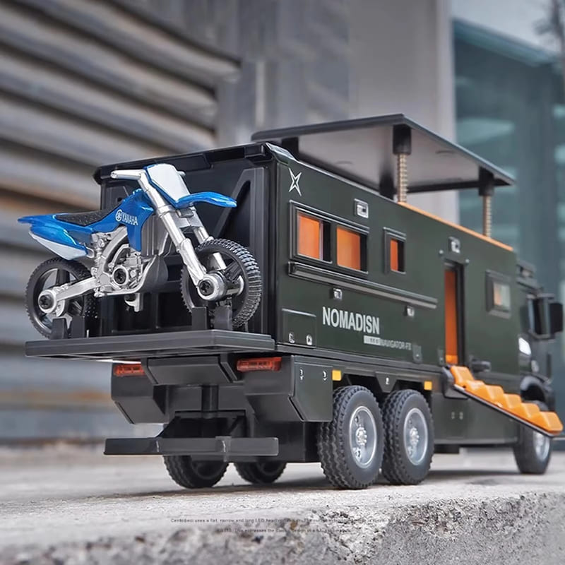 1:24 Mercedes Benz Camper RV Caravan Toy Model Car Diecast Pull Back Truck Toy Car Model with Sound and Light Suitable for Kids Boys Girls