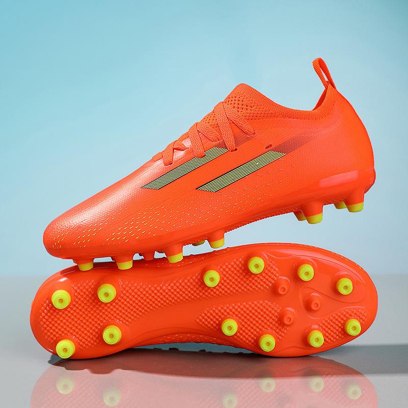 2025 new World Cup football shoes men's low-top spikes students grass training children's game sports shoes