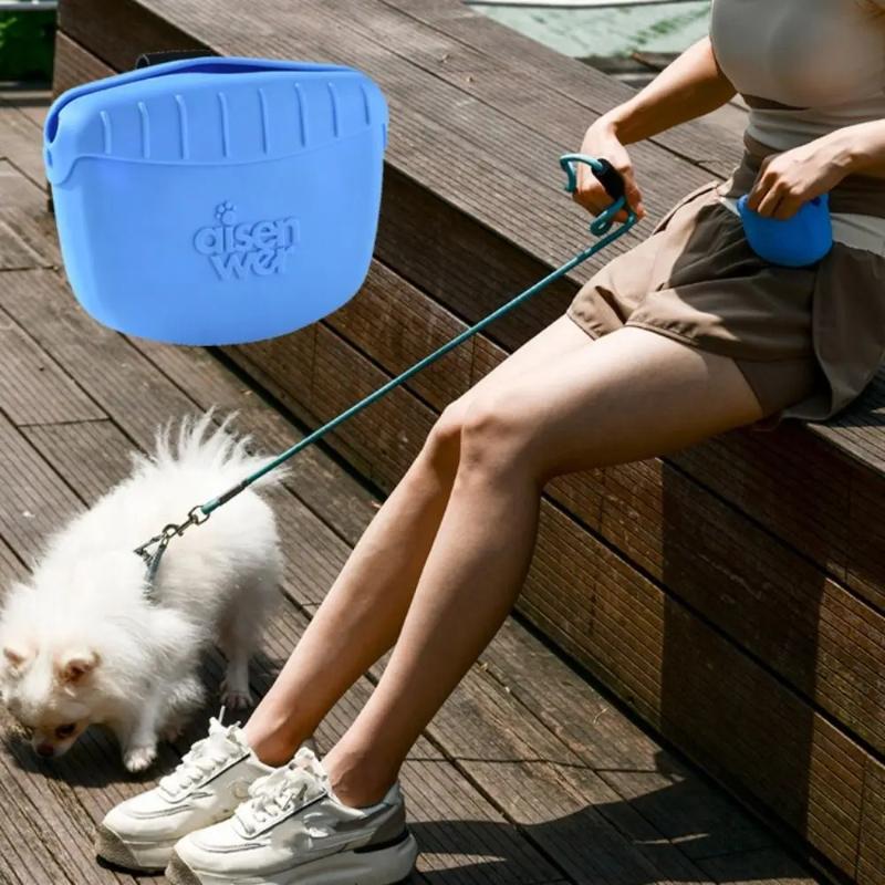 Portable TPR Dog Treat Pouch Soft Candy Color Dog Training Bags with Waist Belt Clip Dog Treat Pockets for Dogs Cats