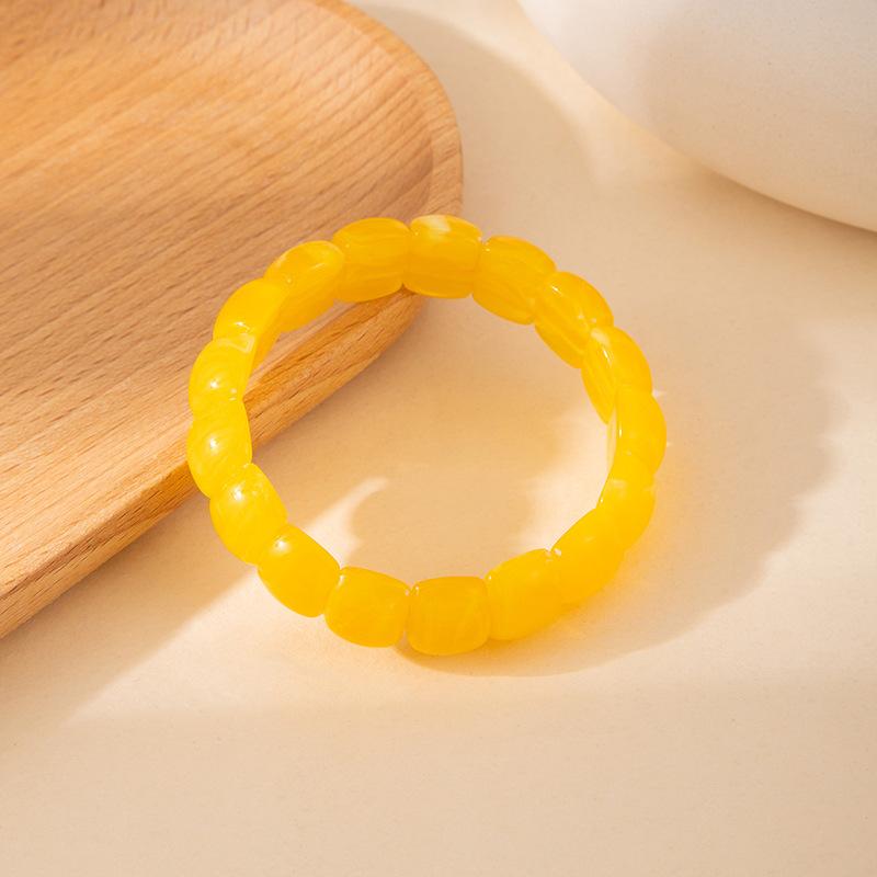 Faux Amber Beeswax Stretch Bracelet Acrylic Smudged Beaded Bracelet European American Niche High Grade Bracelet For Ladies