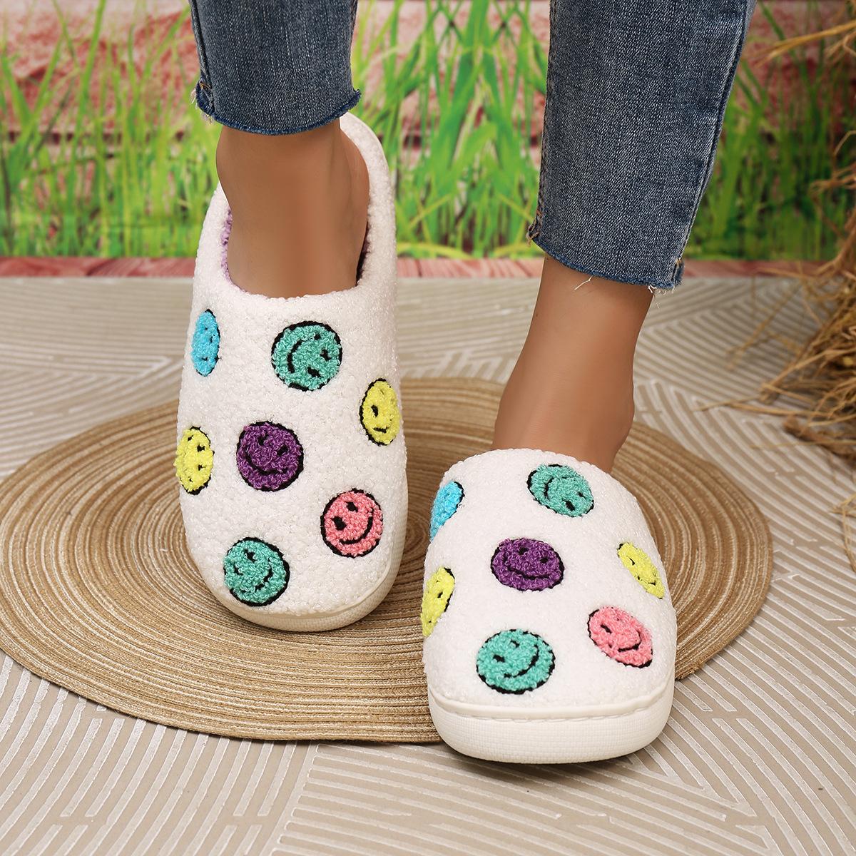 

Новые удобные домашние тапочки из хлопка с милым мультяшным смайликом, зимние тапочки для мужчин и женщин, теплые тапочки из хлопка с толстой подошвой 44-45 белый