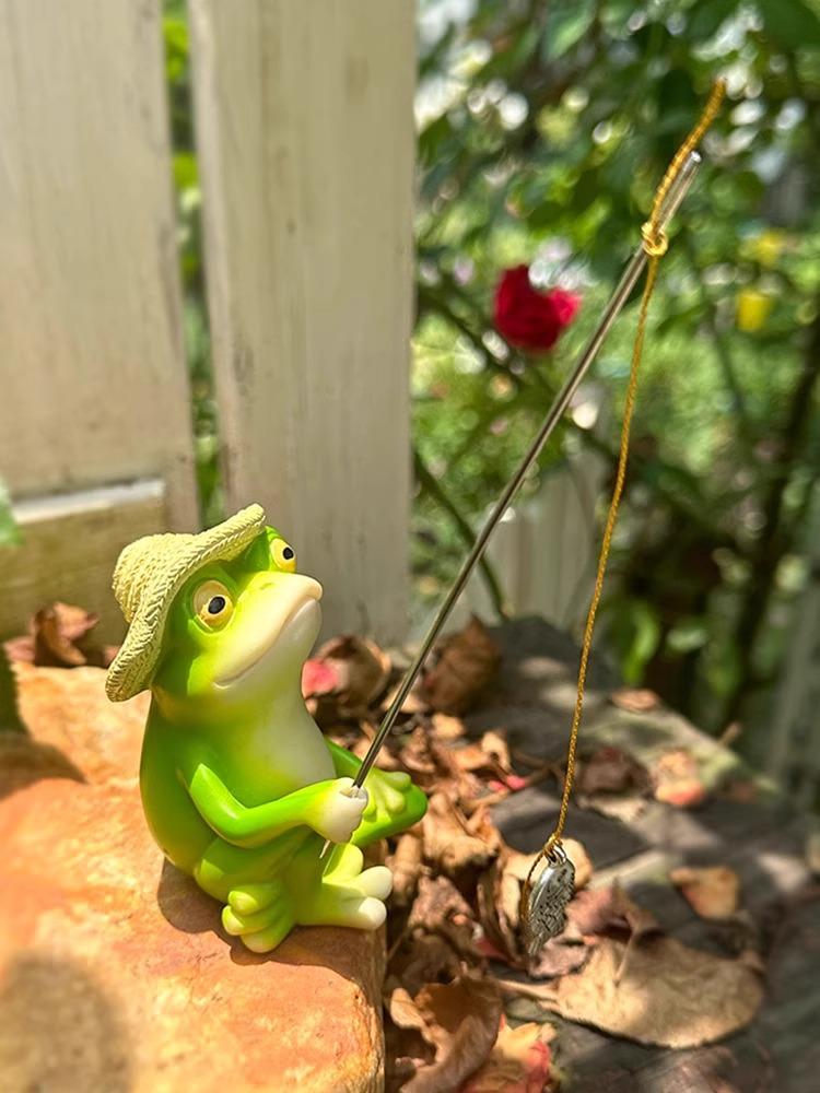 Venkovní zahradní pryskyřičná žába rybařící ozdoba - Dekorace pro jezírko a skalku