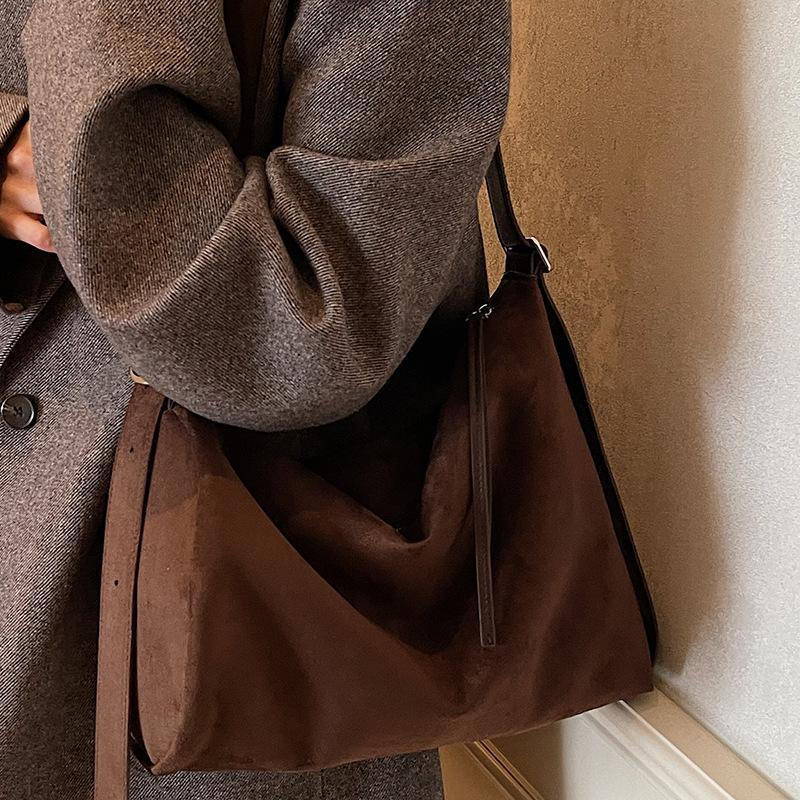 Simple and Retro Bag, Large-capacity Casual Crossbody Bag for Women, Simple Single-shoulder Underarm Bag