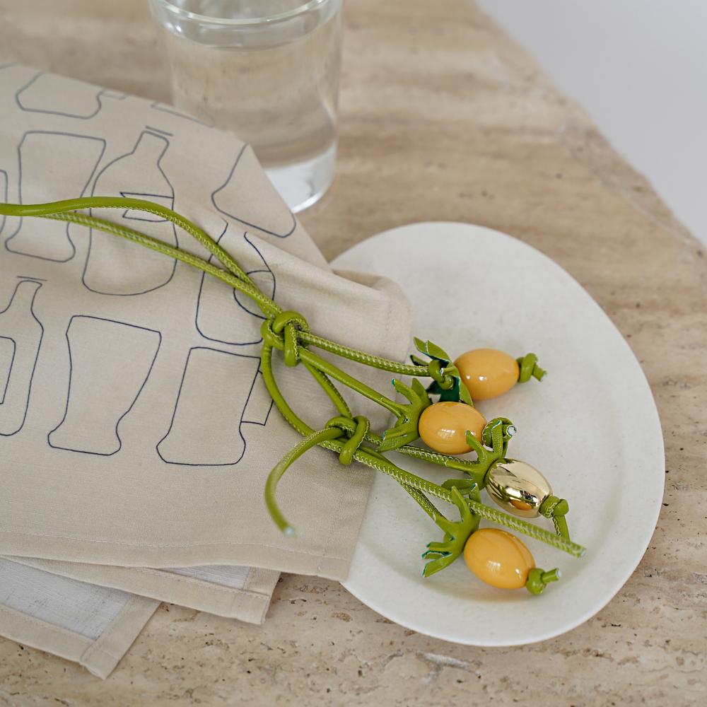 

Bag Charm Exquisite Tomato String Pendant Woman All-match Cute Backpack Pendant Luxury Design Bag Accessories жовтий