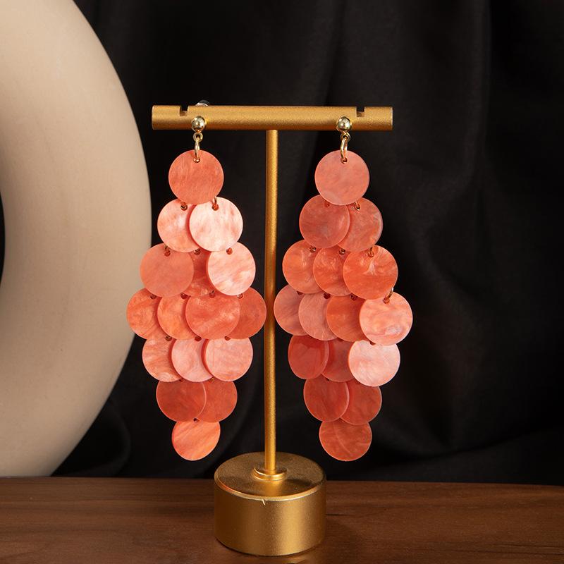 Flower Temperament Fringed Earrings Round Shell Fringed Leisure Vacation Style Earrings Atmospheric Light Luxury High-End Earrings