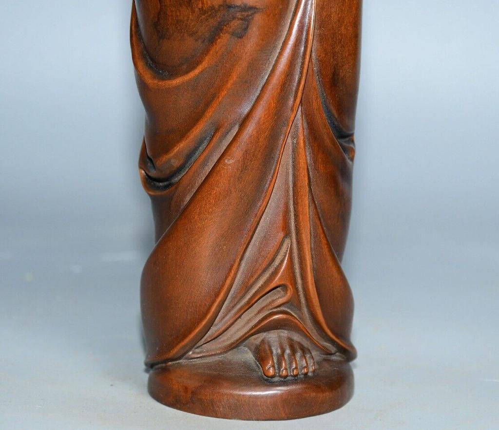 China Antique Boxwood Carved Ruyi Arhat Buddha Statue Home Decor Nice Figurines