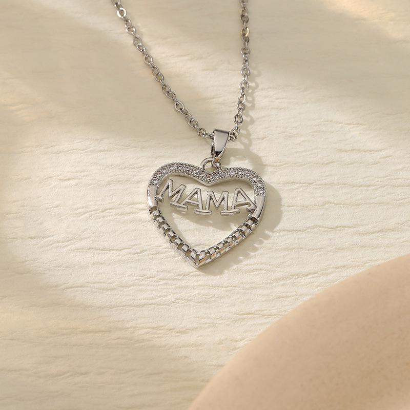Titanium Steel Non-fading Necklace - European & American Style, Light Luxury, Versatile Korean Fashion, Perfect for Women and Girlfriend Gifts.