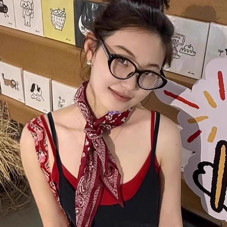 2025 Retro Paisley Seidenschal Stola - Sommerlicher Pastoralstil Damenaccessoire