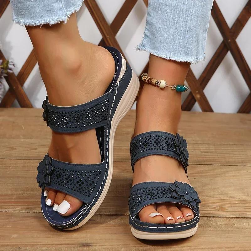 Fashion 2025 Summer Women Slippers Plus Size Women's Shoes Retro Roman Sandals Women Pu Casual Flower Wedge Sandals Platform Slippers