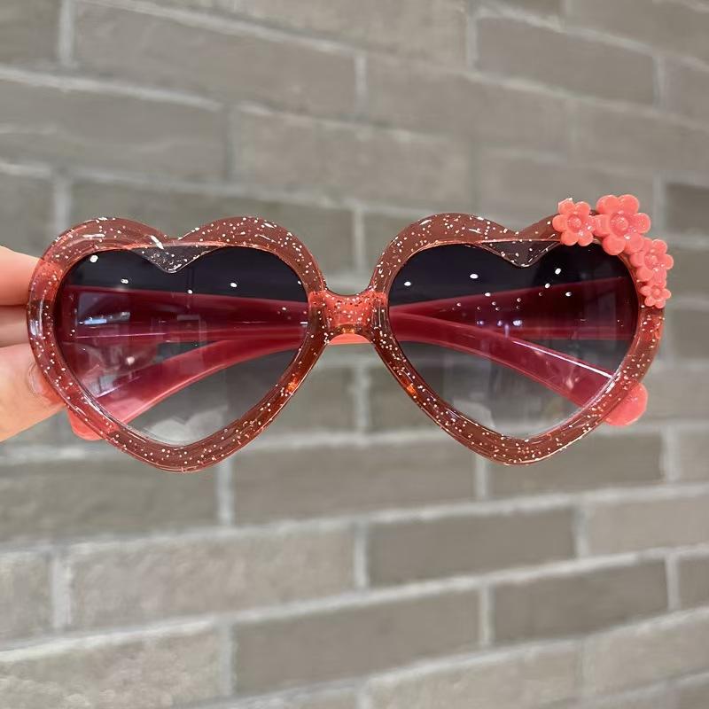 

New Peach Heart Children s Sunglasses Fashion Love Cute Flower Baby Trendy Sunglasses Crystal