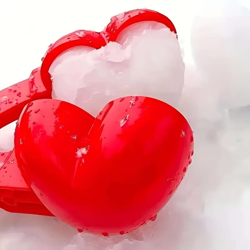 4pcs Snowball Maker Duck Snowman Heart Shape Snow Toy with Ergonomic Handle Winter Snowball Fight Maker Tool Clip