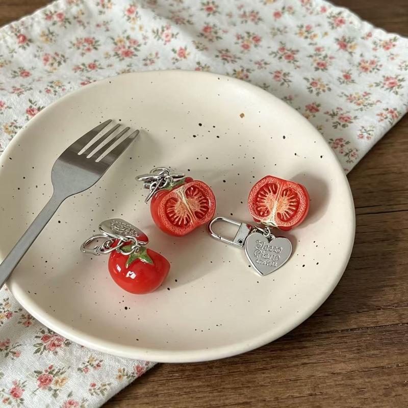 3D Red Tomato Keychain Resin Fruit Charm Cute Pendant for Phone Case/Bag Ideal Birthday Gift for Women And Girls