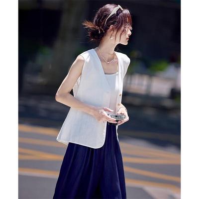 Women's Linen Blend V-Neck Vest