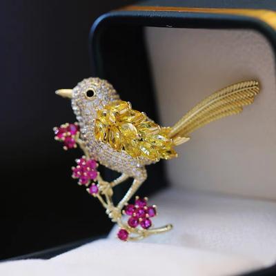 Bunte Strassstein Glücks Elster Vogel Brosche für Damen Glücksbringer Abzeichen Kristall Party Brosche Pins Geschenk