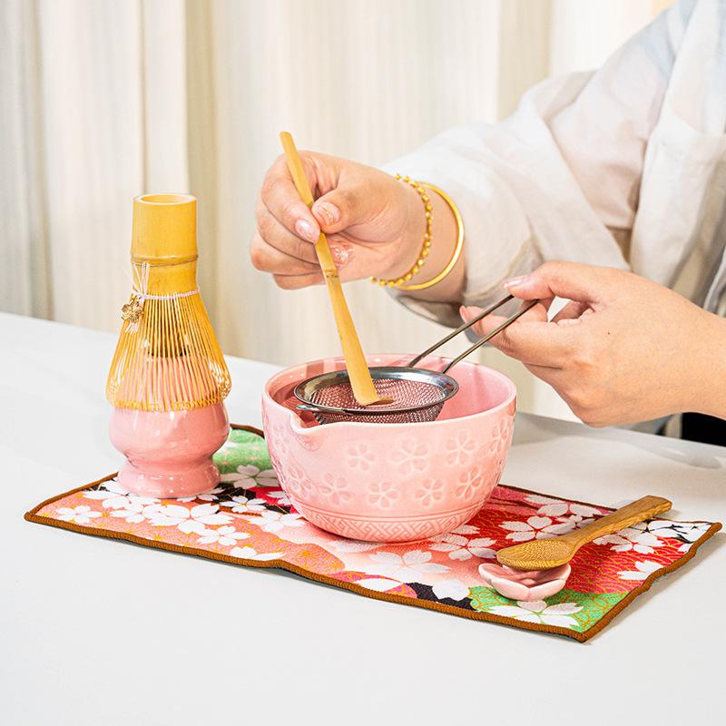 Japanese Matcha Bowl and Whisk Holder Tea Bowl with Pouring Spout for Office Table Tea Ceremony Party Gift