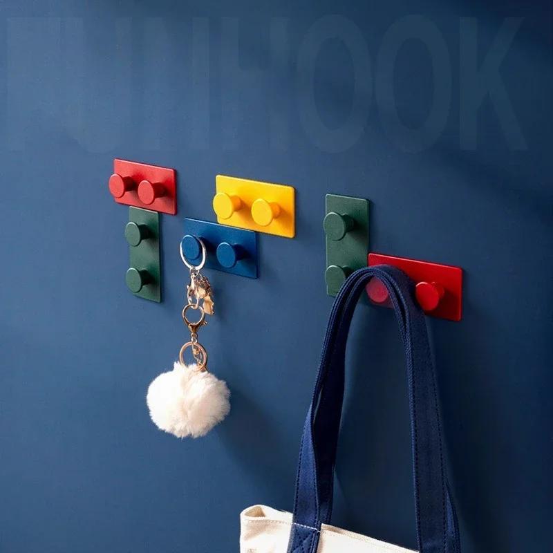 4PCS No Need for Punching Practical and Universal Hook Bathroom Storage Towel Face Towel Sock Toilet Corner Multi-Purpose Hooks