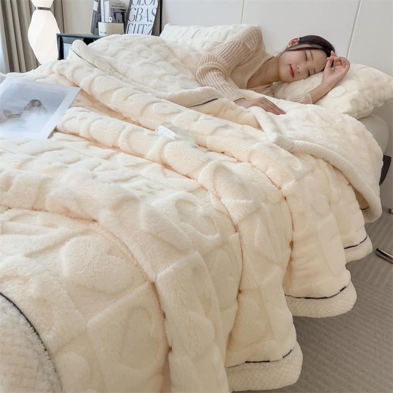 Heart Pattern Coral Fleece Blanket Autumn Winter Cozy Thicken Warm Plush Blanket for Bed Fluffy Super Soft Sofa Throw Blankets