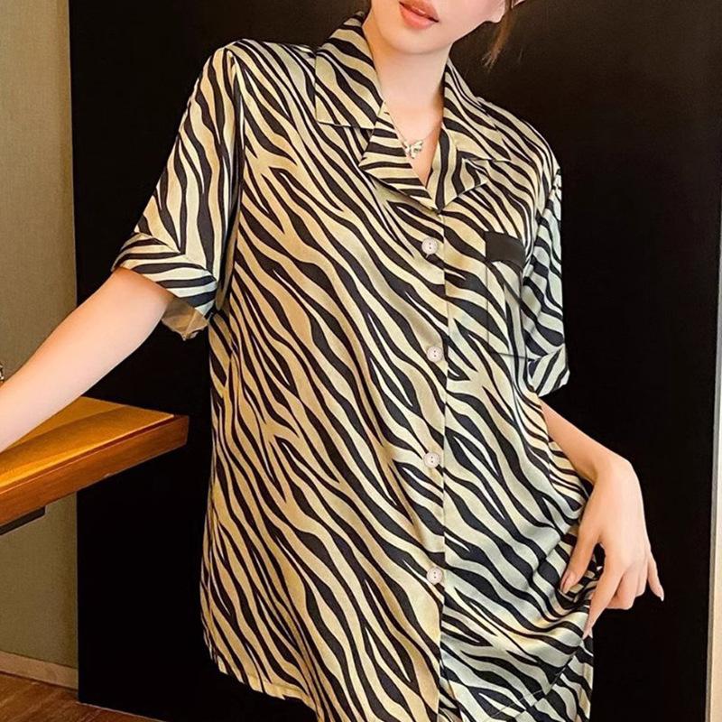 Zebra Muster Mode Gestreiftes Eis Seide Pyjama Damen Sommer Kurzarm Hose Seidige Loungewear Zweiteiliges Set