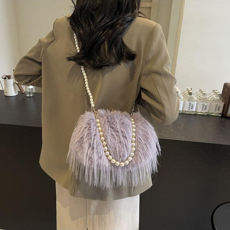 Geantă de pluș pentru femei de capacitate mare 2024, nouă, de toamnă și iarnă, geantă de mesager versatilă, pufoasă, de mână